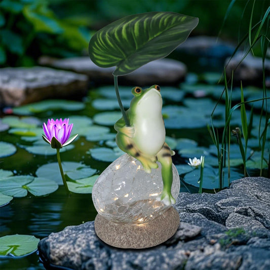 Solar-Powered Frog Statue with Crackle Glass Ball for Garden Decoration
